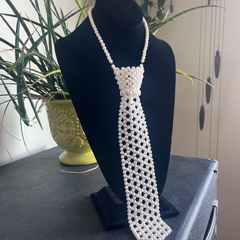 Vintage Statement Beaded Tie Nacklace